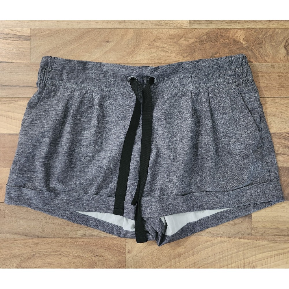Lululemon Spring Break Away Shorts II Grey Swift Ultra UPF50 Wicking Sz 10 Euc